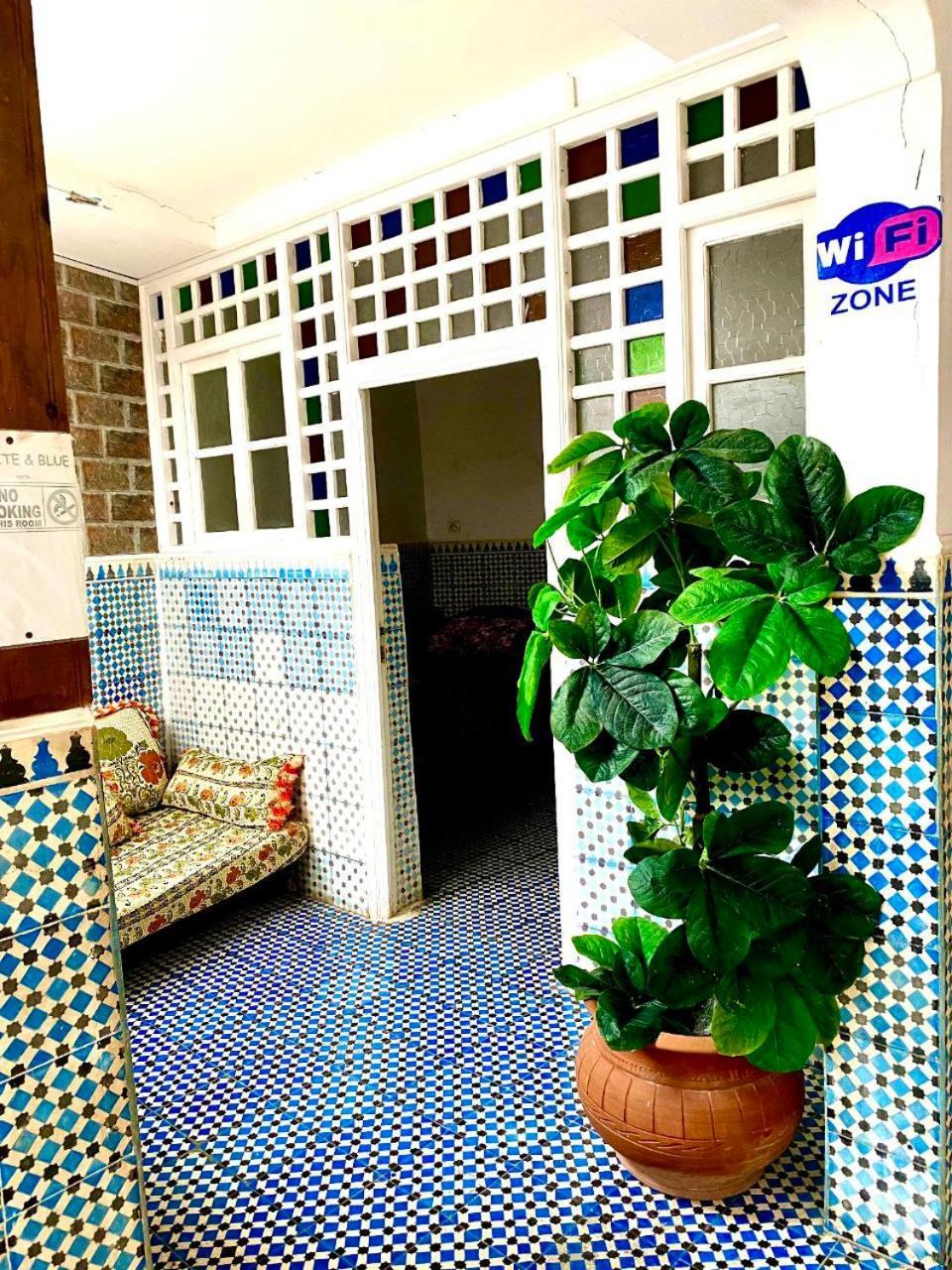 Albergue White And Blue Esauira Exterior foto